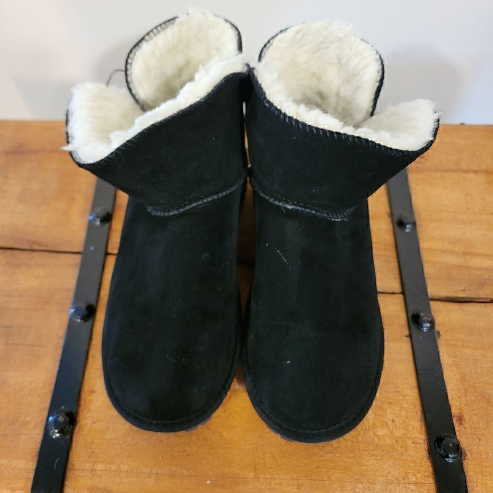 Tommy Bahama Afet Black Suede Winter Boots Size 8